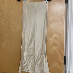 BILLIE the Label skirt